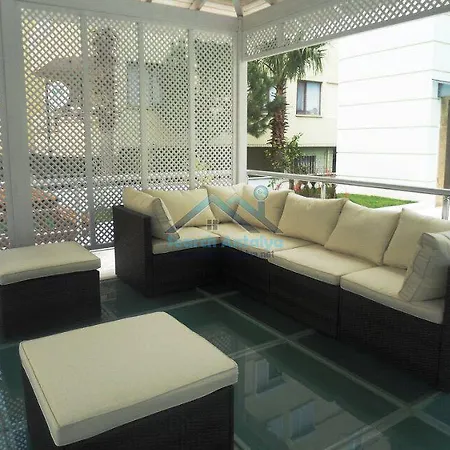 Atakons Deluxe Apartment